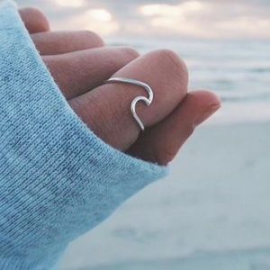 Pura Vida wave ring!